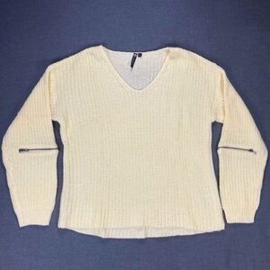 Poof Sweater Womens Size Medium Ivory V Neck‎ Zip Sleeve Chunky Knit Pull Over